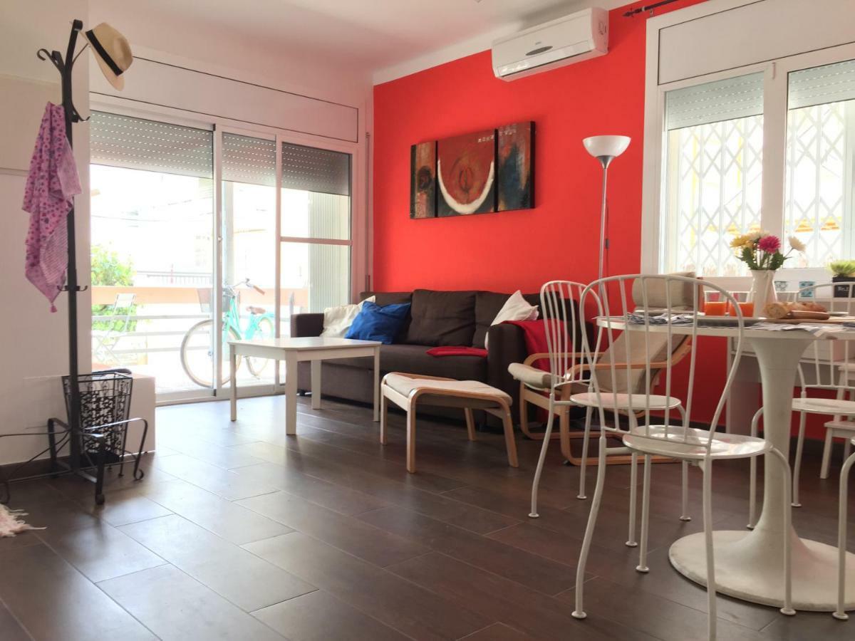 Nice Apartment 80 Meters From The Beach Calafell Buitenkant foto