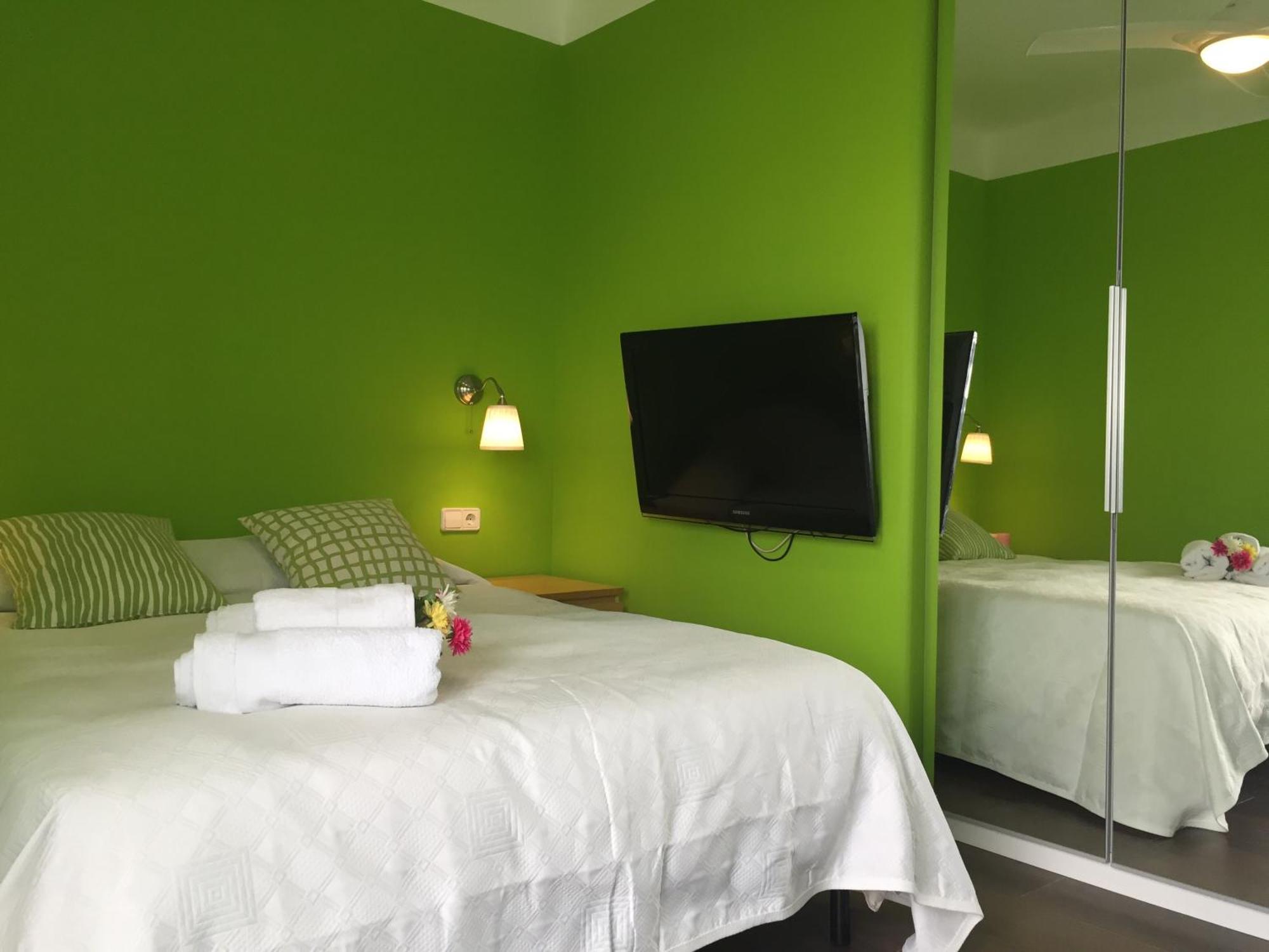 Nice Apartment 80 Meters From The Beach Calafell Buitenkant foto